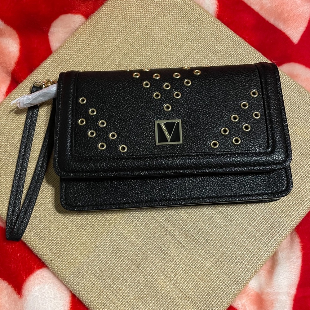 Vs wristlet
